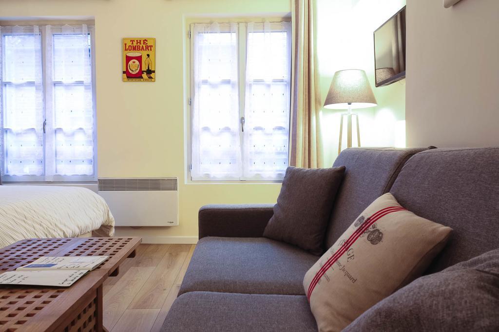 Le Studio Du Gouverneur Honfleur Room photo